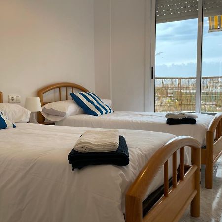 Apartamento Para 7 Personas En Calafell, Barcelona. Bagian luar foto