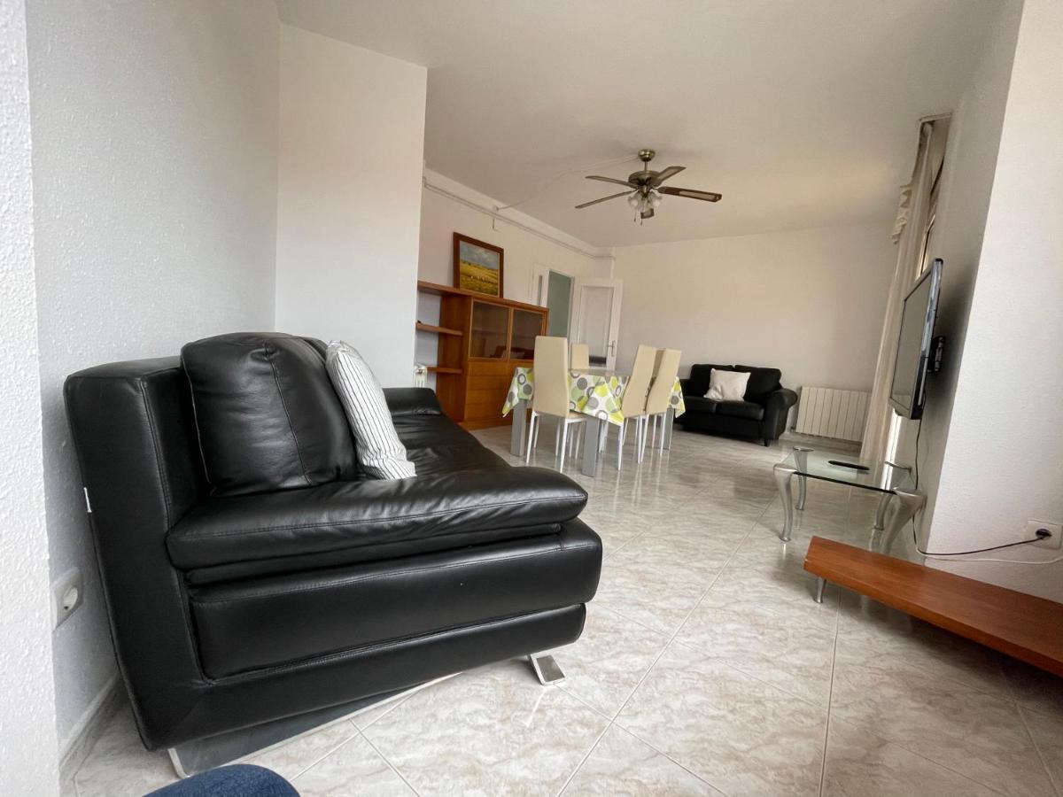 Apartamento Para 7 Personas En Calafell, Barcelona. Bagian luar foto